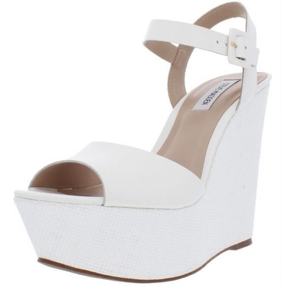 Shoes - Picture 4 of 15